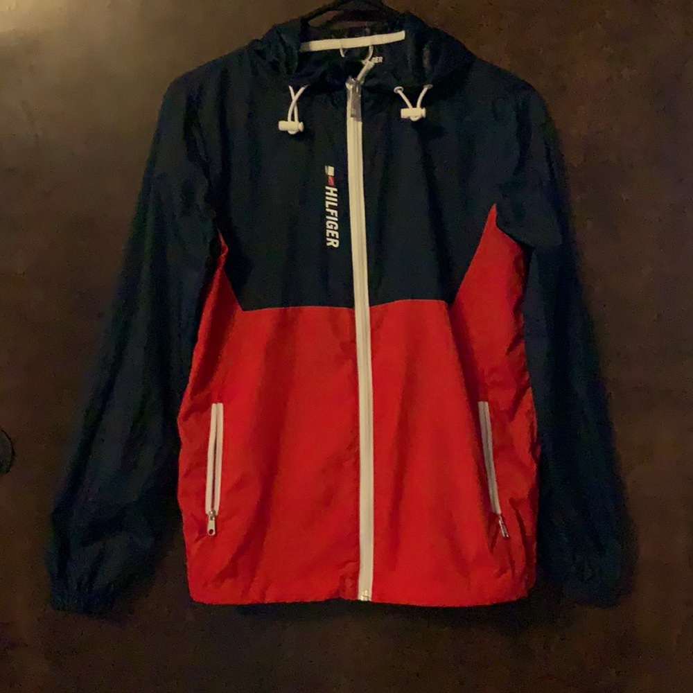 Hilfiger lightweight raincoat size xxxs